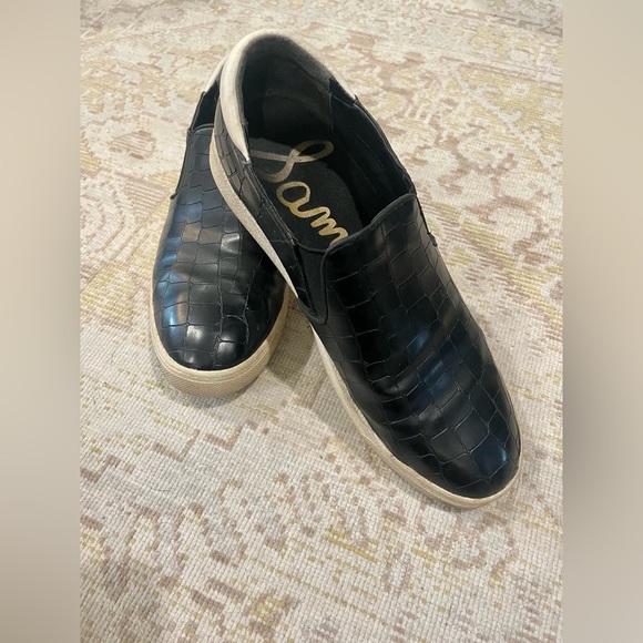 Sam Edelman Black Lacey Croc Embossed Slip On Shoes Loafers - Picture 2 of 5